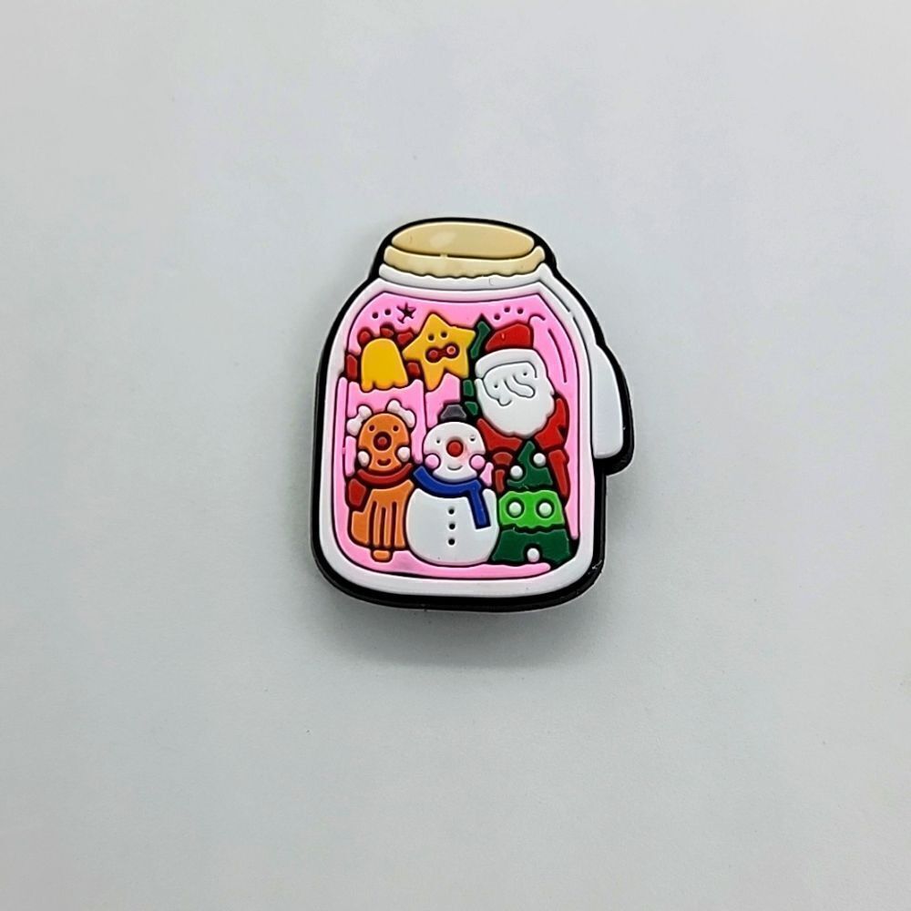 🎈5/$10🎈 PATCHES..CROC CHARMS.. Christmas..